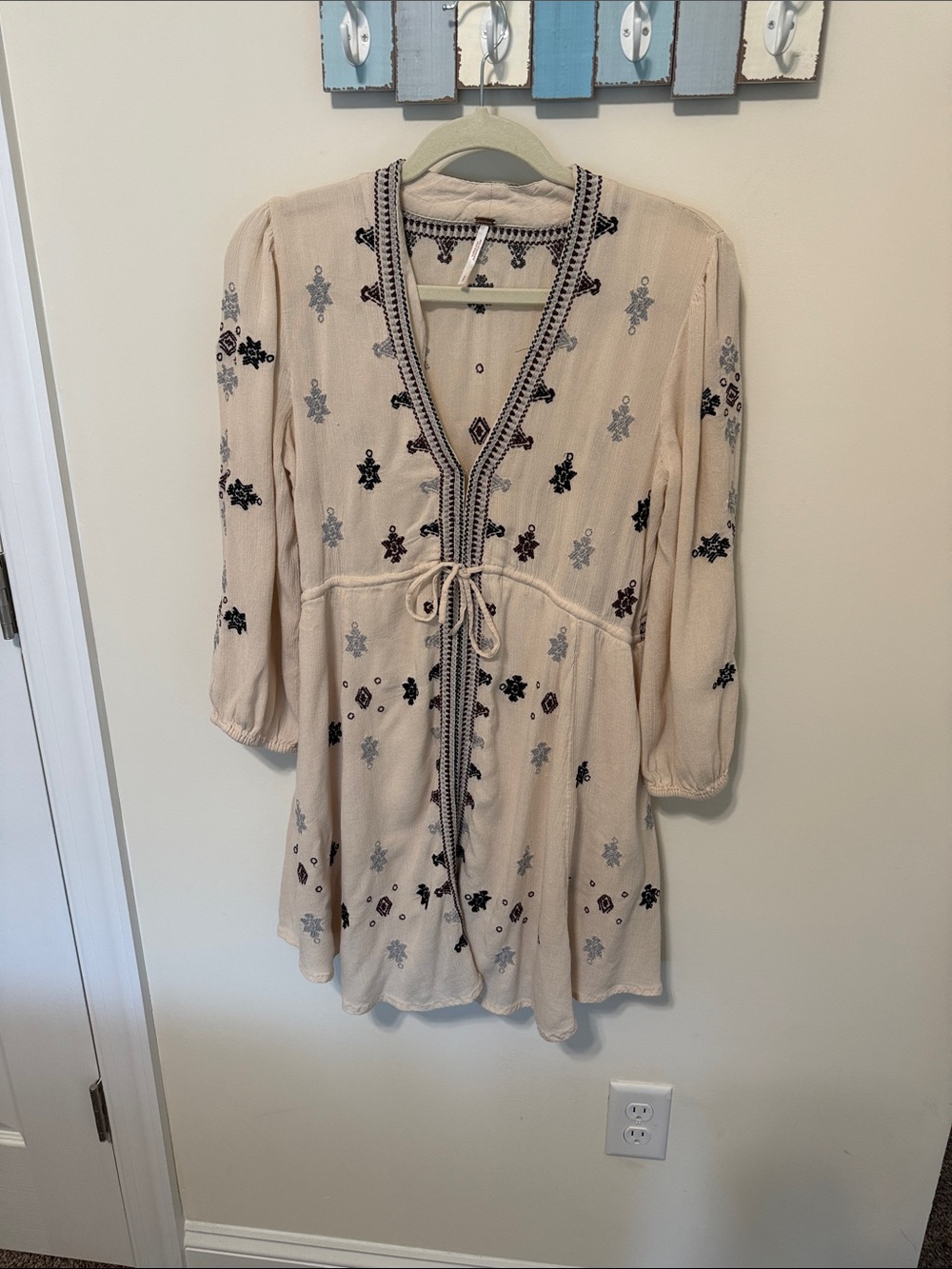 Free People Women’s Ivory Star Gazer Embroidered Peasant Mini Dress / Size S - Picture 1 of 8
